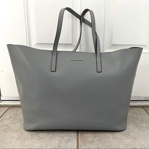 Michael Kors Emry Extra Large Tote
